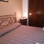 Domomea بيت ضيافة 4*